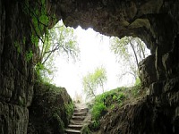 شناخت و ثبت آثار باستانی در نقشه برداری غارها ancient-cave-symbols